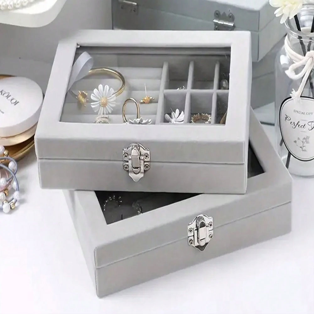 Jewelry and accessory organizer box