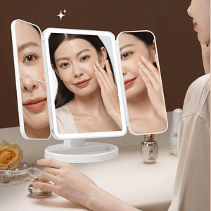 مرآة LED مع مكبرة ثلاثي الطي قابلة للشحن
