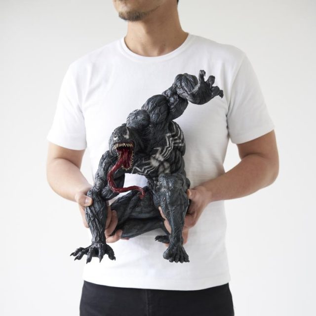Venom Figure 1/4 Scale Battle Replica Statue Painted
