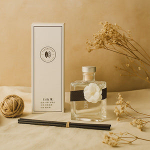 معطر جو فاخر بعطر الزهور البيضاء – تصميم أنيق مع أعواد توزيع الرائحة من FINMANLIFE