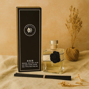 معطر جو فاخر بعطر المسك الأسود – تصميم أنيق بلمسة وردة ديكورية من FINMANLIFE