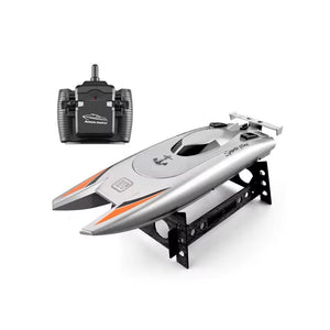 RC قارب اللعب